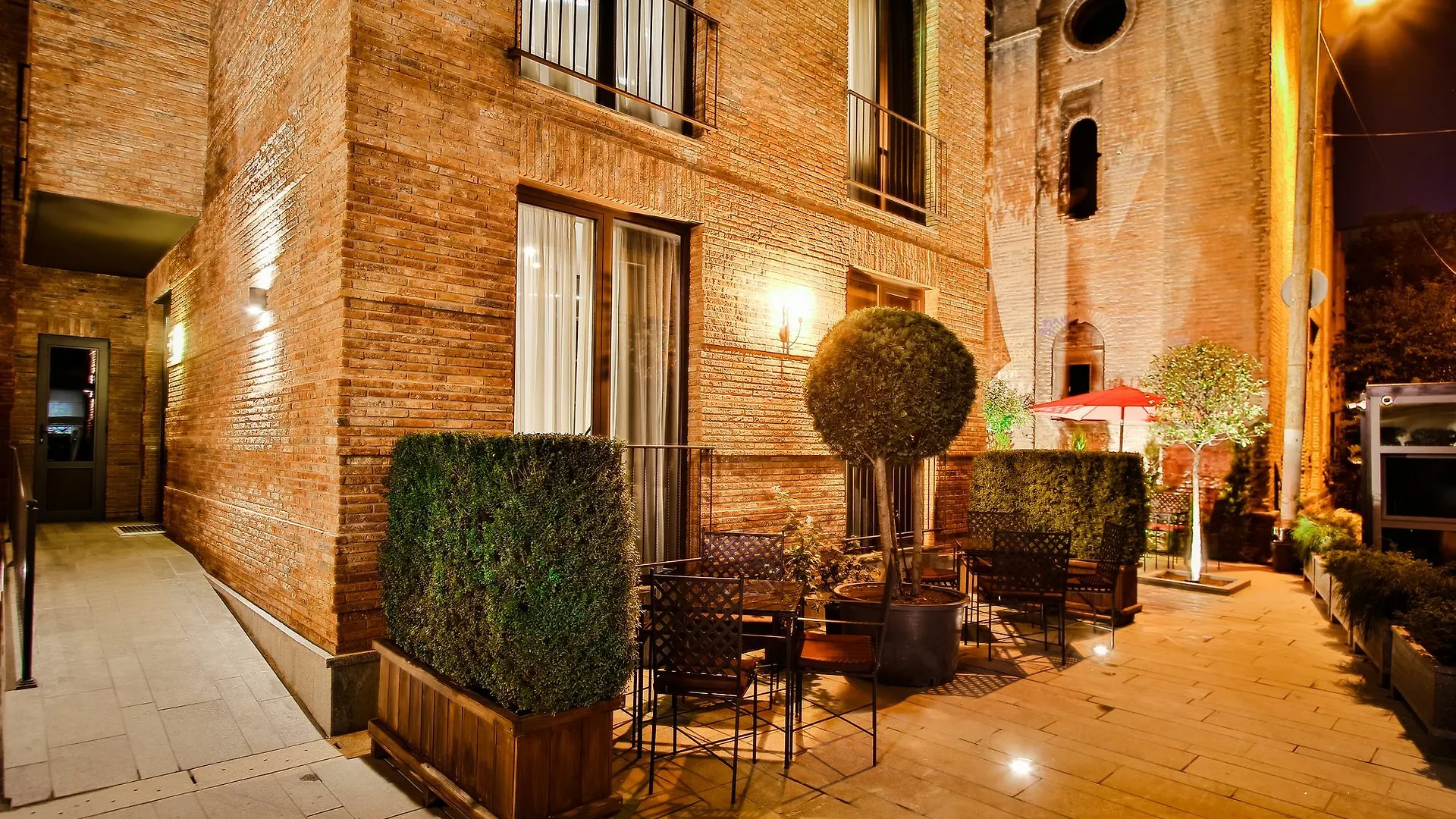 Hotel Tuta Tbilisi 4*,  Georgia